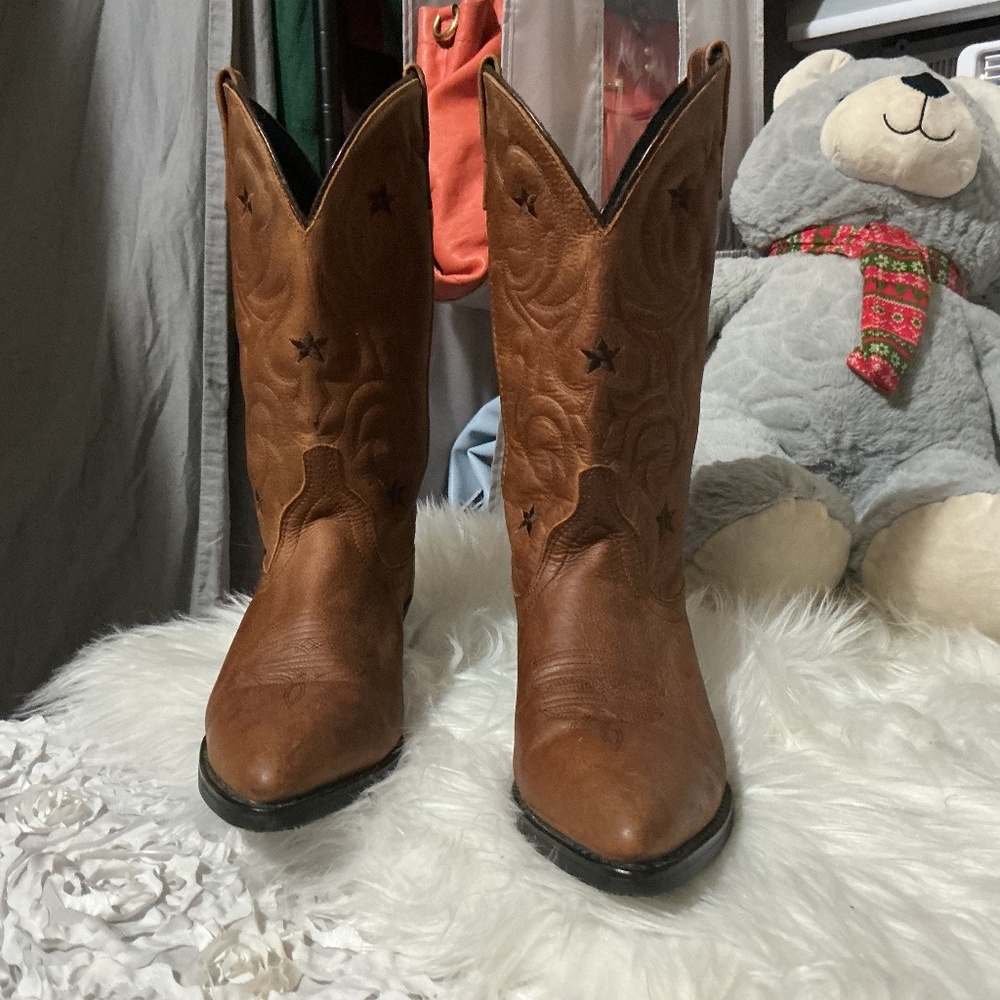 Women’s western boots